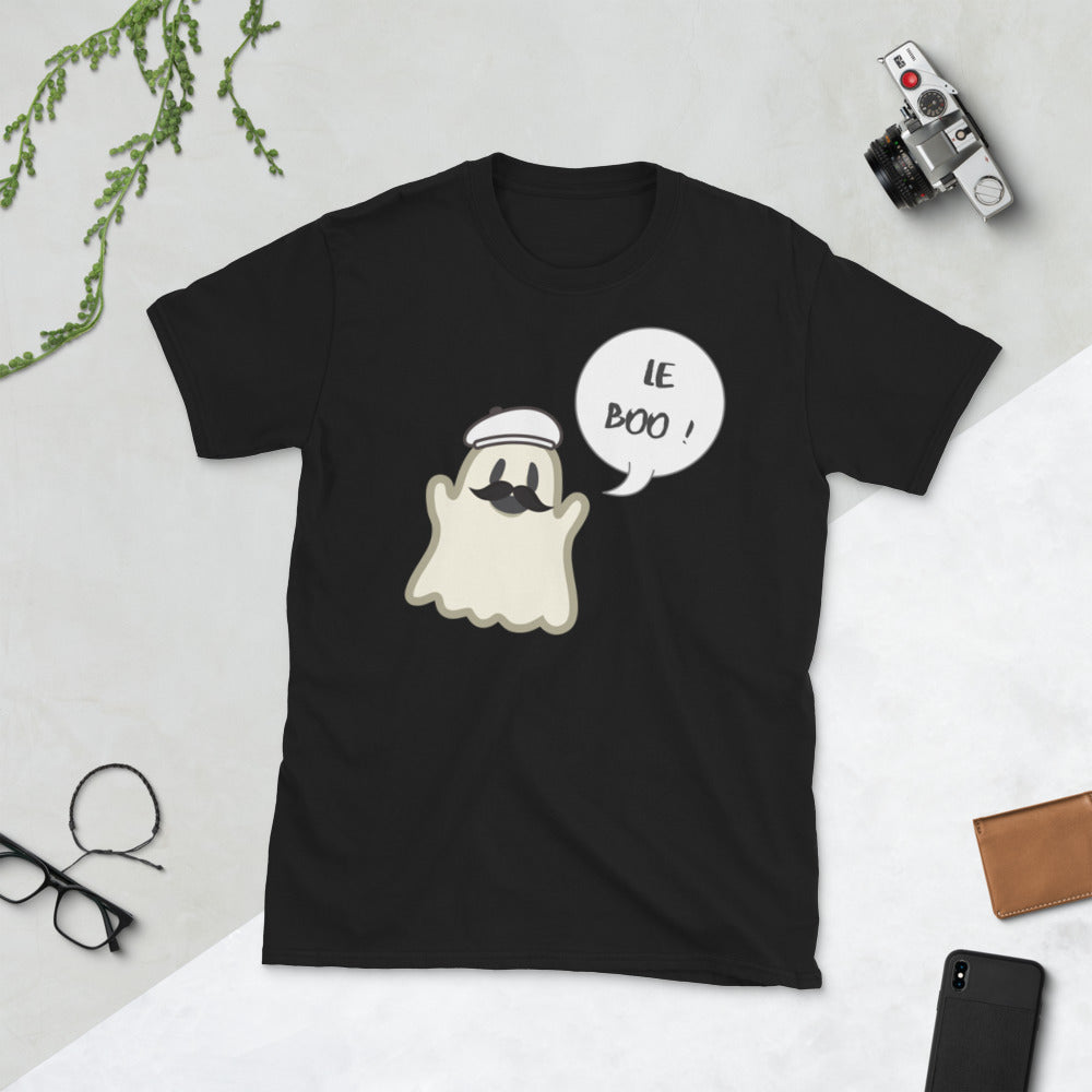 Halloween Spoofy-Spooky Bilingual Ghost saying "Le boo" Short-Sleeve Unisex T-Shirt